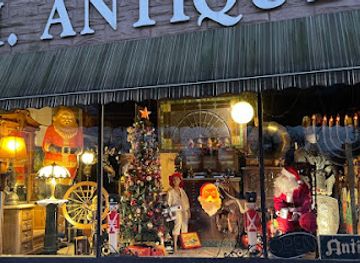 new-york/long-island/shop/long-island-antiques-center