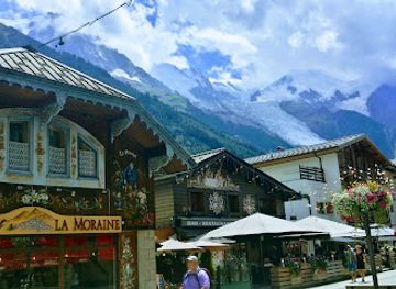 france/chamonix-mont-blanc/shop/salomon-store-chamonix-ski-rental