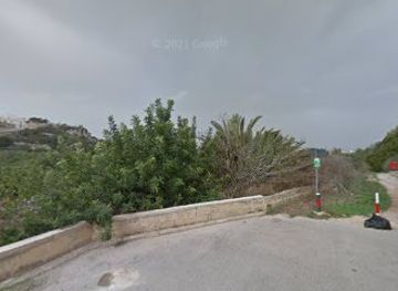malta/mellieha-bay/shop/footpath-to-mellieha-bay