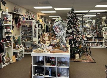 wyoming/cheyenne/shop/laurie-s-little-shop-of-treasures