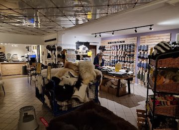 denmark/langeland/shop/skind-og-uld-rudkobing