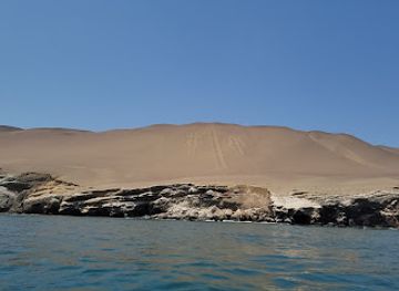 peru/paracas-national-reserve/shop/candelabro-de-paracas-candelabra-of-paracas
