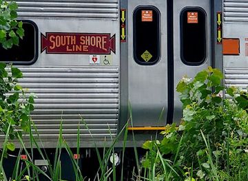 indiana/indiana-dunes-national-park/shop/camp-stop-general-store-beach-shop
