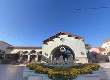 california/huntington-beach/huntington-central-park/shop/surf-city-trading-co