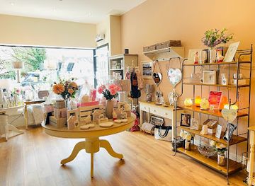 united-kingdom/essex/shop/gifts-for-all-home-decor