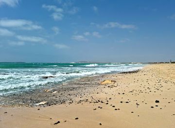 cabo-verde/praia-de-atalaia/shop/beach-shops