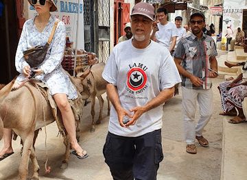 kenya/lamu/shop/lamu-silversmith