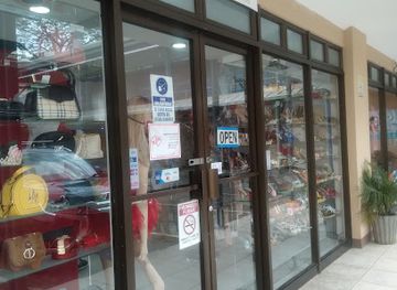 costa-rica/jaco/shop/exxxotica