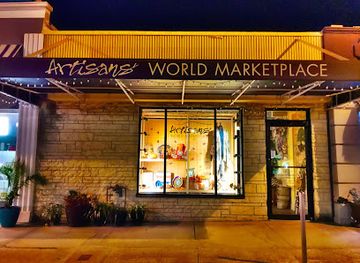 florida/sarasota/downtown-sarasota/shop/artisans-world-marketplace
