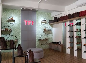 nepal/chitwan/shop/urban-store