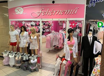 hungary/pecs/shop/kitti-fehernemu-pecs