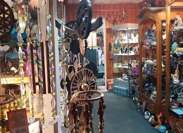 pennsylvania/pocono-mountains/shop/planet-earth-gallery