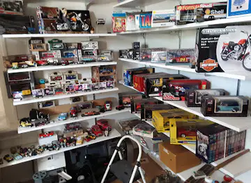 Eagle's Roost antiques