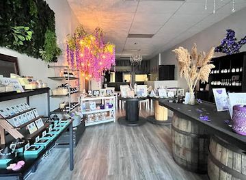 michigan/st-joseph/shop/the-lilac-loft