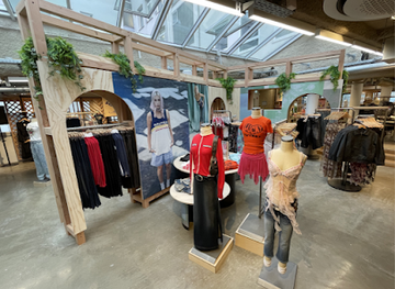 germany/lower-saxony/shop/urban-outfitters
