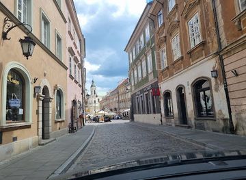 poland/warsaw/nowe-miasto/shop/butik-hybrique