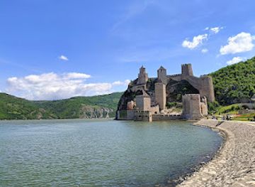 serbia/derdap-national-park/shop/golubac-fortress