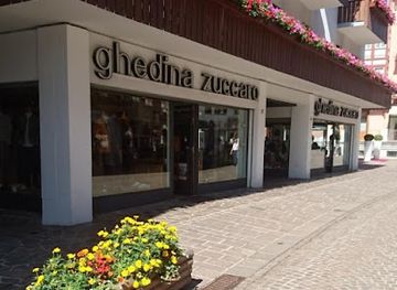 italy/cortina-d-ampezzo/shop/abbigliamento-ghedina-zuccaro