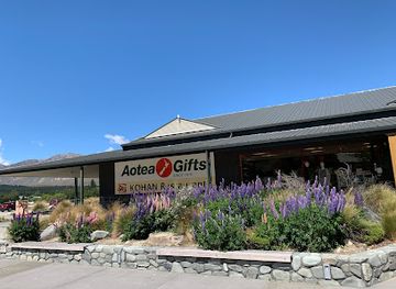 new-zealand/mount-cook-national-park/shop/aotea-gifts-tekapo