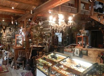 switzerland/engadin/shop/engiadina-antik