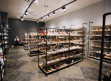 latvia/riga/shop/cetras-zoles