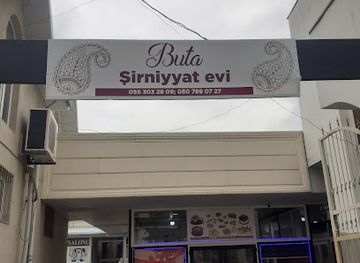 azerbaijan/shaki/shop/buta-ailvi-sirniyyat-evi