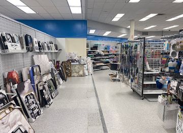 washington/bellevue/crossroads/shop/ross-plaza