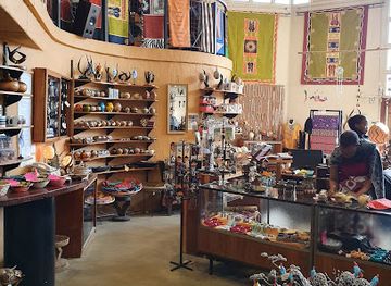 botswana/tuli-block/shop/botswana-craft