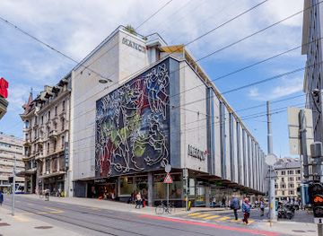 switzerland/geneva/shop/manor-geneve