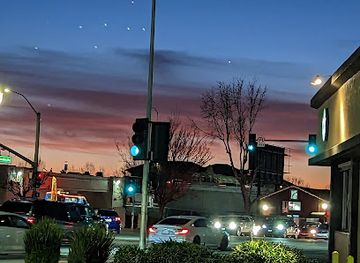 california/san-lorenzo/shop/starbucks