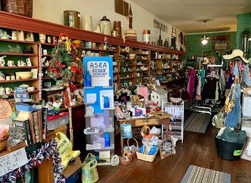 missouri/bootheel/shop/giftings-at-the-old-store