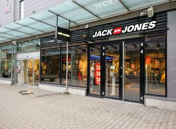 finland/porvoo/shop/jack-jones