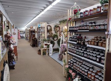 missouri/ozarks/shop/valley-65-antiques-collectibles-decor