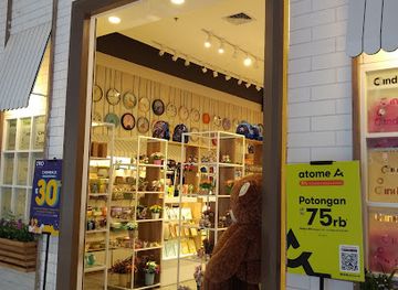 indonesia/medan/shop/cindy