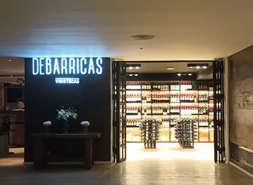 argentina/iguazu-national-park/shop/debarricas-iguazu