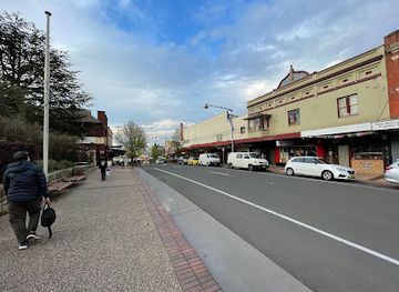 australia/far-west/shop/incantations