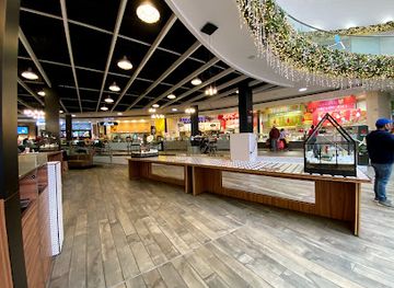 new-jersey/great-swamp-national-wildlife-refuge/shop/westfield-garden-state-plaza