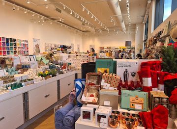 israel/tel-aviv/old-tel-aviv-port/shop/flying-tiger-copenhagen