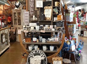 minnesota/saint-cloud/shop/modern-barnyard