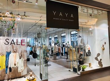 poland/rzeszow/shop/yaya