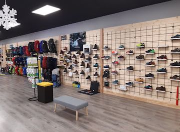 spain/pyrenees-mountains/shop/roc-trail