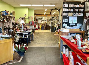 wisconsin/central-sands/shop/antique-up