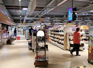 luxembourg/remerschen-lake/shop/delhaize-schengen