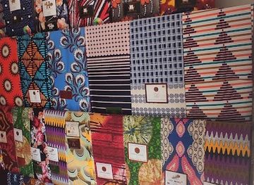 tanzania/ruaha-region/shop/rhosam-duka-la-vitenge