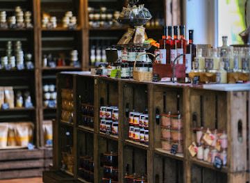 germany/lüneburg-heath/shop/degenhof-manufaktur-hofladen-fleisch-und-feinkost