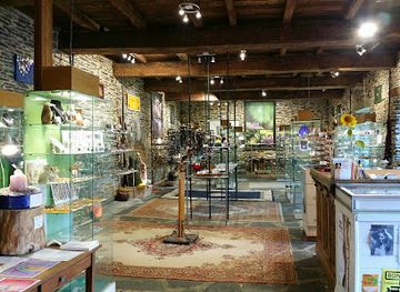 france/brittany/shop/les-mineraux-de-l-abbaye