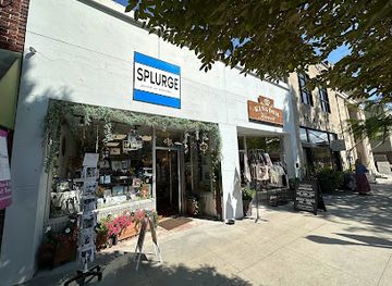 north-carolina/hendersonville/shop/splurge