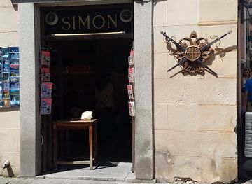 spain/toledo/casco-historico/shop/simon-artesania