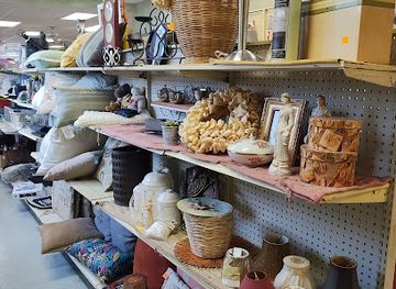 wisconsin/oshkosh/shop/second-chance-thrift-store