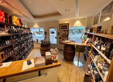 germany/zugspitze/shop/the-dram-shop-whisky-gin
